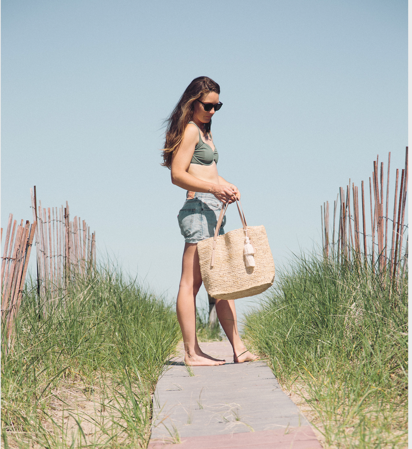 Breezy Raffia Tote